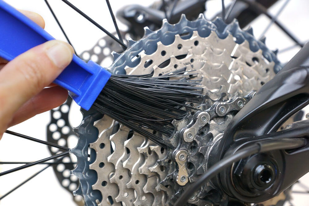 Het schoonmaken van een racefiets