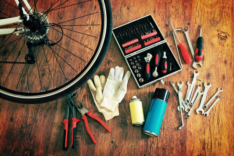 Stap-voor-stap: Hoe vervang je een band  van je racefiets?